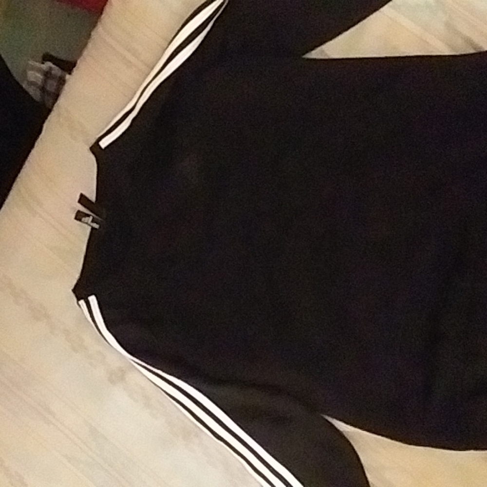 Adidas sweat shirt